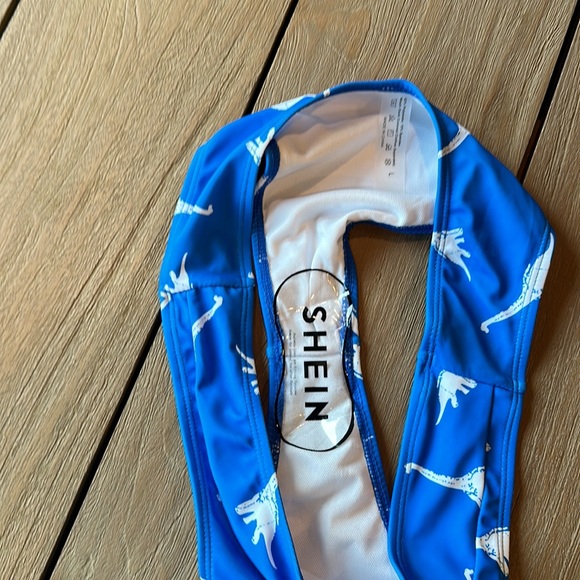 Bikini - Picture 5 of 6